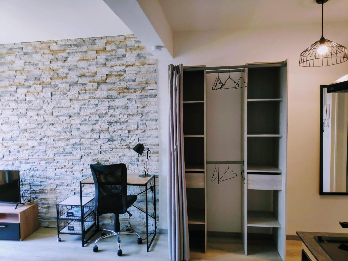 Charmant Studio, Coeur De Ville Narbonne Exteriör bild